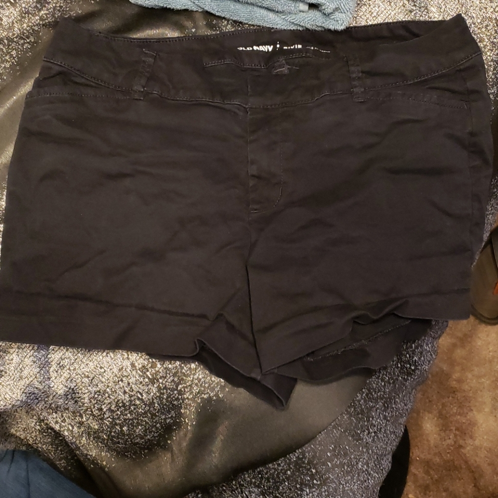 Old Navy Solid black shorts size 8